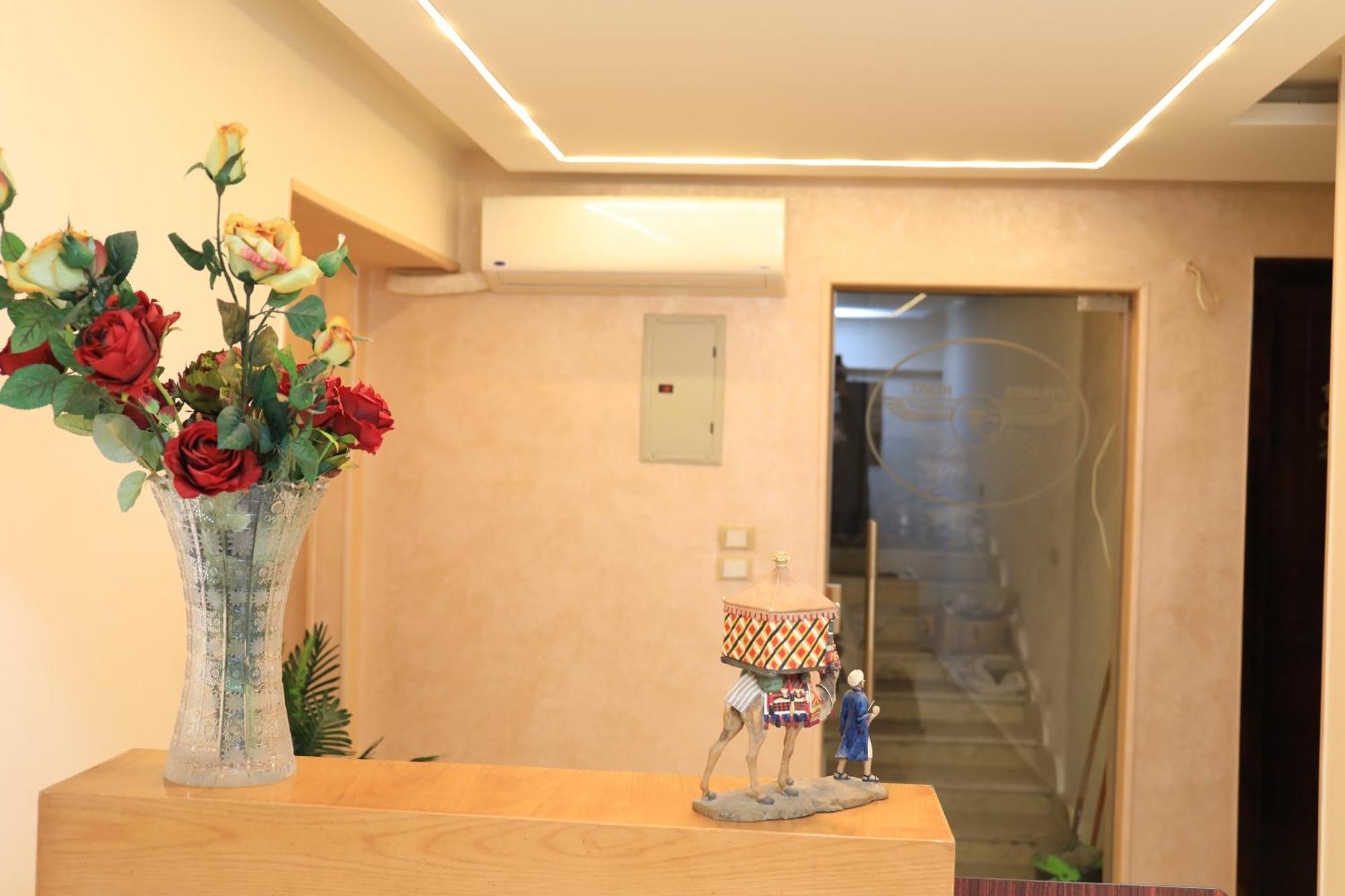 Pyramids Heart Hotel Kafrat al Jabal Exterior foto