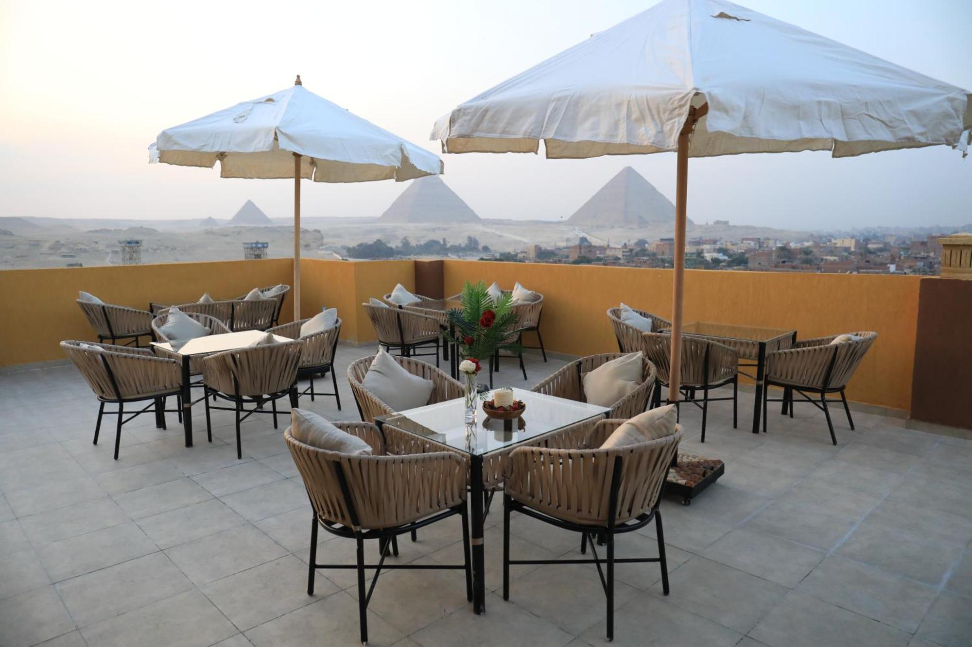 Pyramids Heart Hotel Kafrat al Jabal Exterior foto